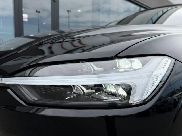VOLVO XC60 B4 (D)GEARTRONIC MOMENTUM PRO/TE - foto 17
