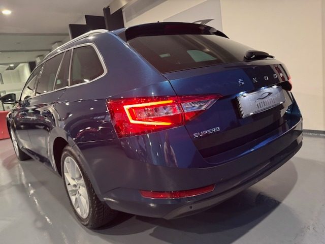 SKODA SUPERB 2.0 TDI EVO 150 CV SCR DSG WAGON - foto 5