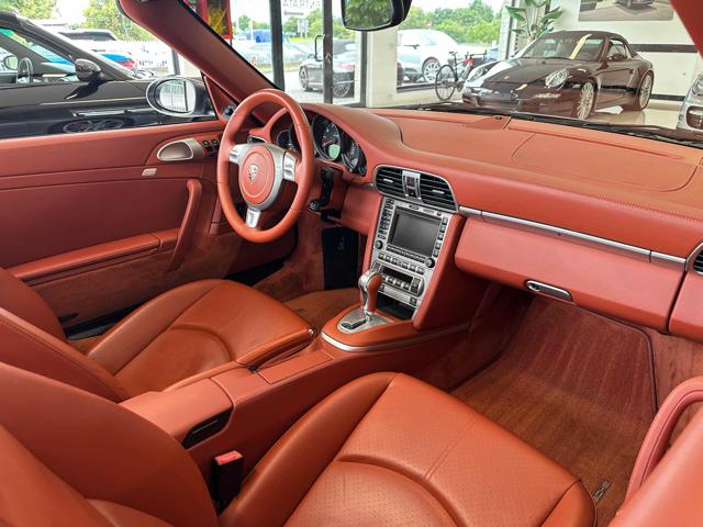 PORSCHE 911 CARRERA 4S CABRIOLET - foto 18