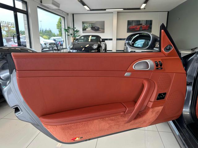 PORSCHE 911 CARRERA 4S CABRIOLET - foto 22