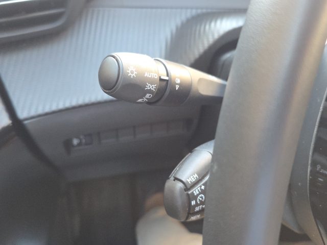 PEUGEOT 208 5 PORTE 1200 BZ 100CV ALLURE - foto 17