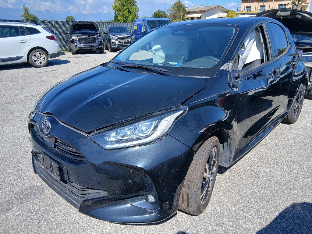 Immagine di TOYOTA Yaris 1.5 Hybrid 5 porte del 11/2025 km 1706