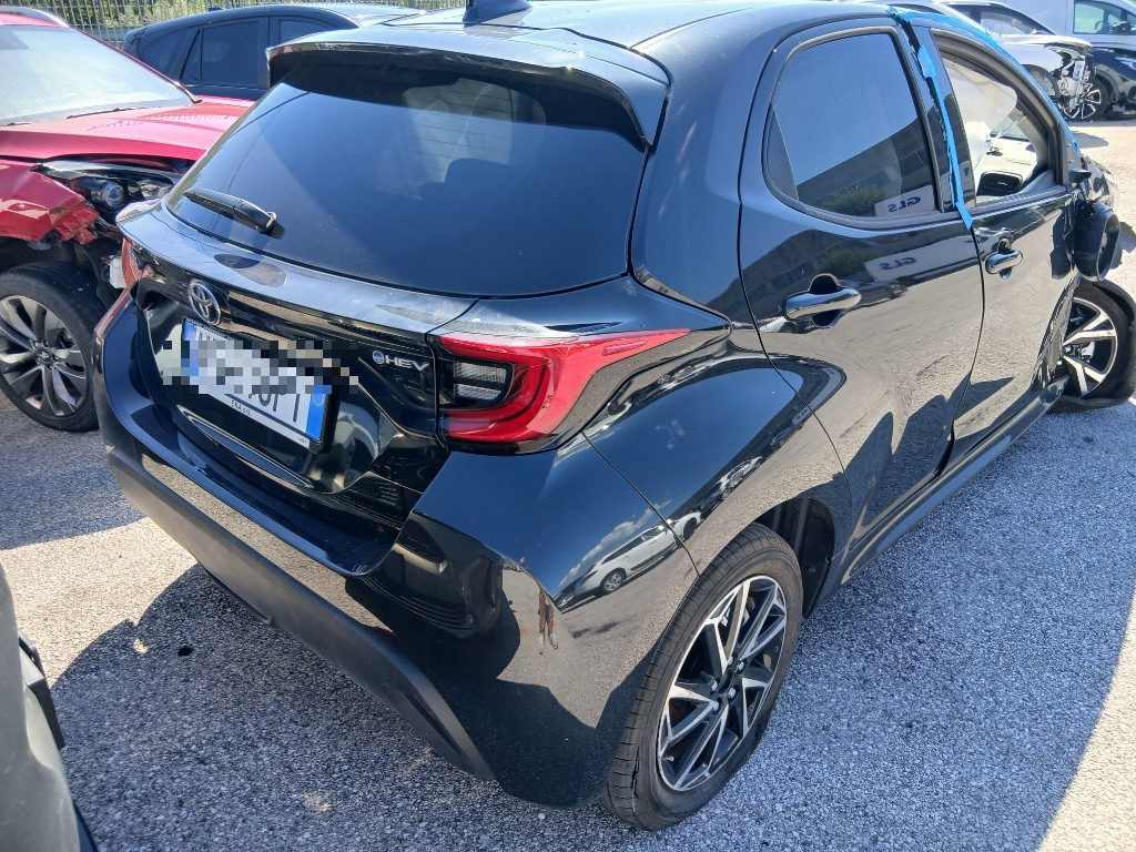 Immagine di TOYOTA Yaris 1.5 Hybrid 5 porte del 11/2025 km 1706