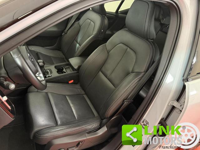 VOLVO XC40 D3 R-DESIGN MANUALE IVA FULL PEL - foto 10