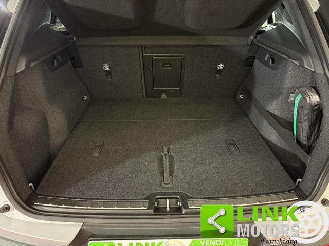VOLVO XC40 D3 R-DESIGN MANUALE IVA FULL PEL - foto 14