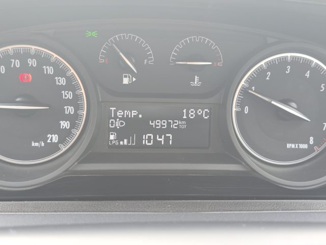 LANCIA YPSILON 1.2 GPL ECOCHIC ORO - foto 12