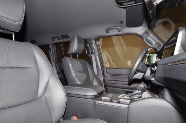 TOYOTA LAND CRUISER 2.8 D4D A/T AWD LOUNGE - foto 7