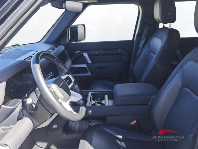 LAND ROVER DEFENDER 110 3.0D I6 MHEV X-DYNAMIC SE AW - foto 9
