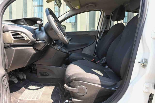 LANCIA YPSILON 1.0 FIREFLY S&S HYBRID GOLD - foto 8