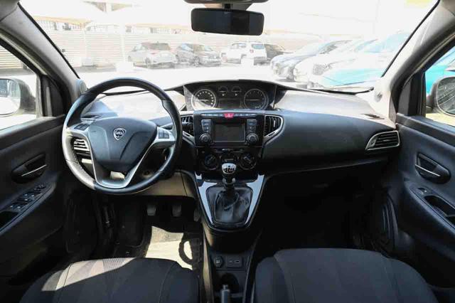 LANCIA YPSILON 1.0 FIREFLY S&S HYBRID GOLD - foto 6
