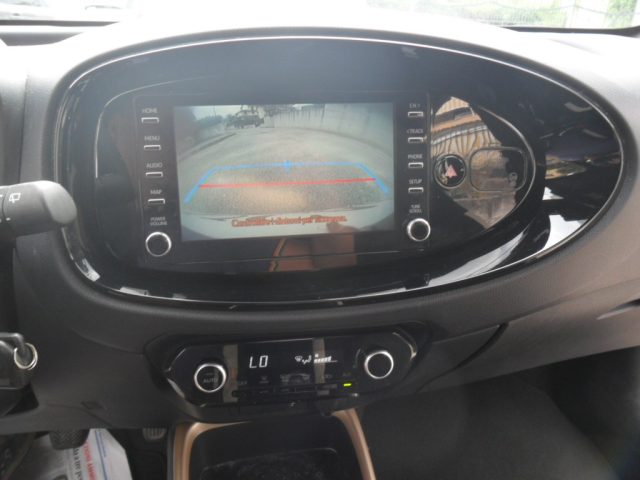 TOYOTA AYGO X 1.0 VVT-I 72 CV 5 PORTE LIMITED - foto 15