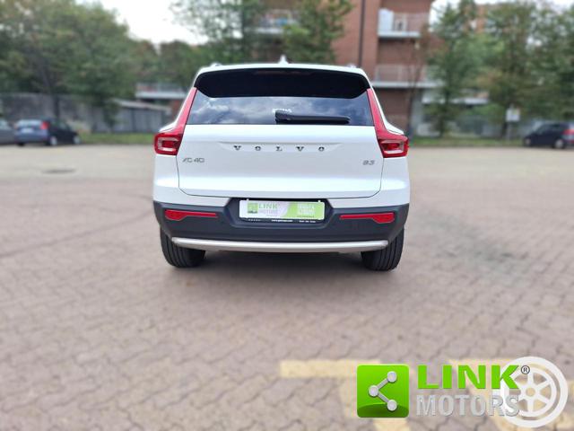 VOLVO XC40 B3 AUTOMATICO ESSENTIAL - foto 11