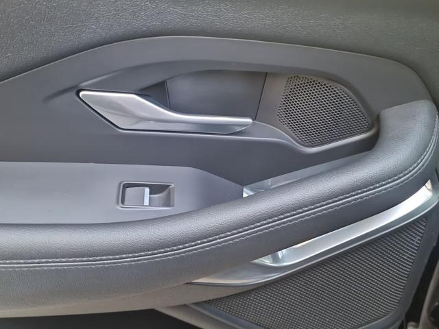 JAGUAR E-PACE 2.0D I4 163 CV AWD AUTO - foto 29