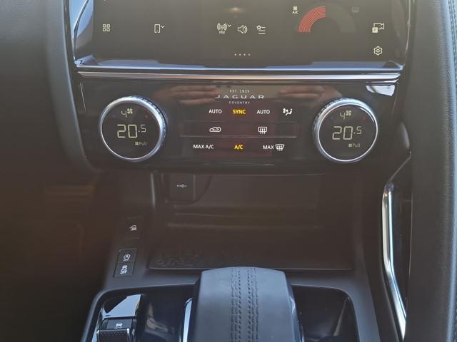 JAGUAR E-PACE 2.0D I4 163 CV AWD AUTO - foto 16