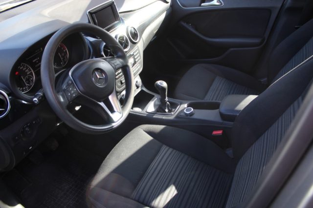 MERCEDES-BENZ B 180 CDI EXECUTIVE - foto 6