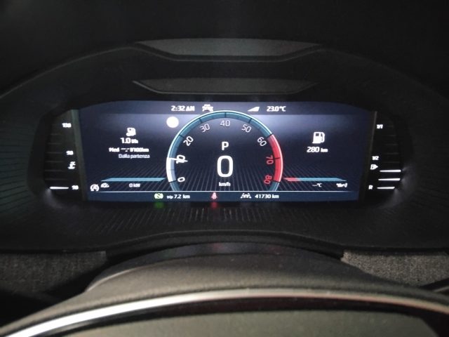 SKODA KAMIQ 1.0 TSI DSG BLACK DOTS VIDEO 17" - foto 29