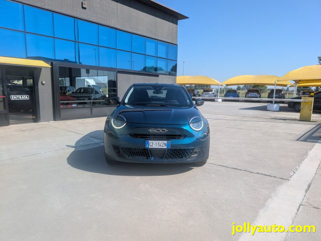 FIAT 600 HYBRID 110 CV DCT MHEV - foto 2