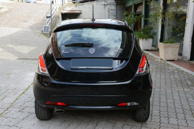 LANCIA YPSILON 1.0 FIREFLY 5 PORTE S&S HYBRID G - foto 4