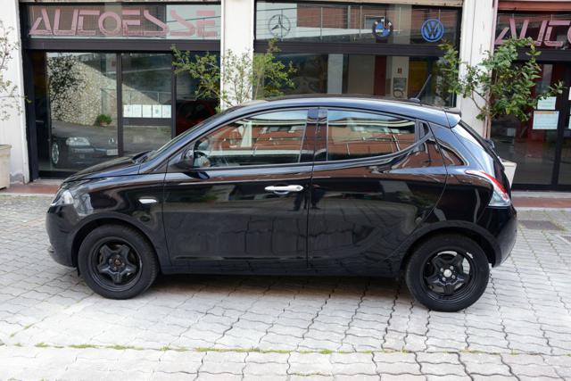 LANCIA YPSILON 1.0 FIREFLY 5 PORTE S&S HYBRID G - foto 2