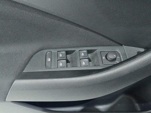 SKODA KAMIQ 1.0 TSI 115 CV DSG BLACK DOTS - foto 21