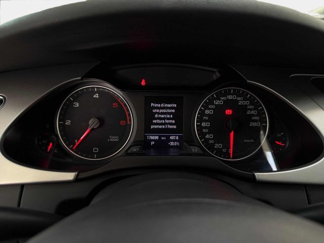 AUDI A4 AVANT 2.0 TDI 143CV - foto 9