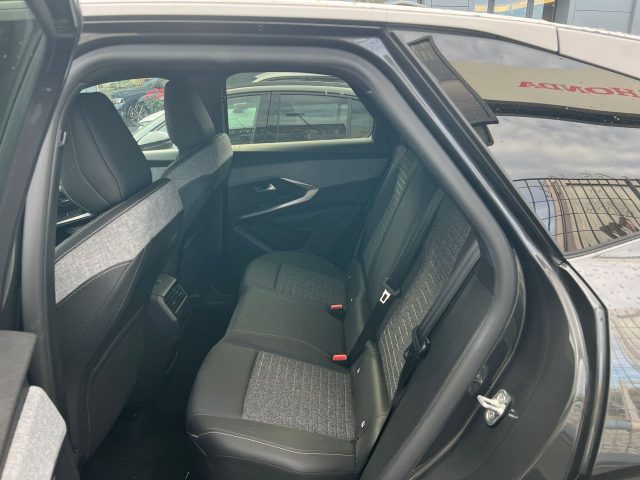 PEUGEOT 3008 3008 HYBRID 145 E-DCS6 ALLURE - foto 11