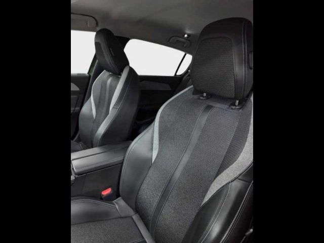 PEUGEOT 308 3ª SERIE -  PLUG-IN HYBRID 180 E - foto 13