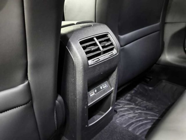 PEUGEOT 308 3ª SERIE -  PLUG-IN HYBRID 180 E - foto 14