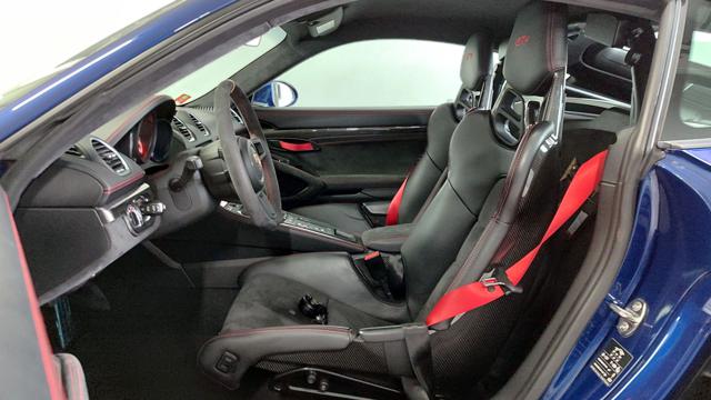 PORSCHE CAYMAN 718 CAYMAN GT4 CLUBSPORT MANTHEY - foto 7