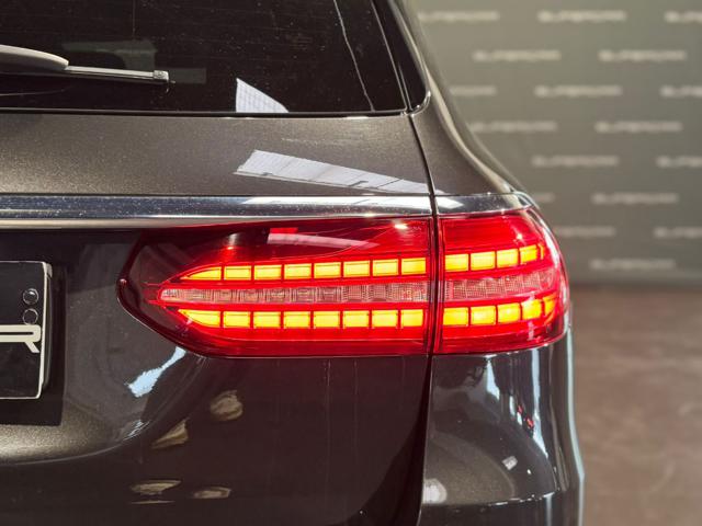 MERCEDES-BENZ E 220 D S.W. AUTO AMG - foto 6
