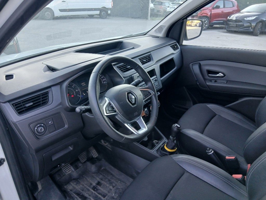 Immagine di RENAULT Express 1.4 Blue dCi 75 Van del 02/2022 km 161875