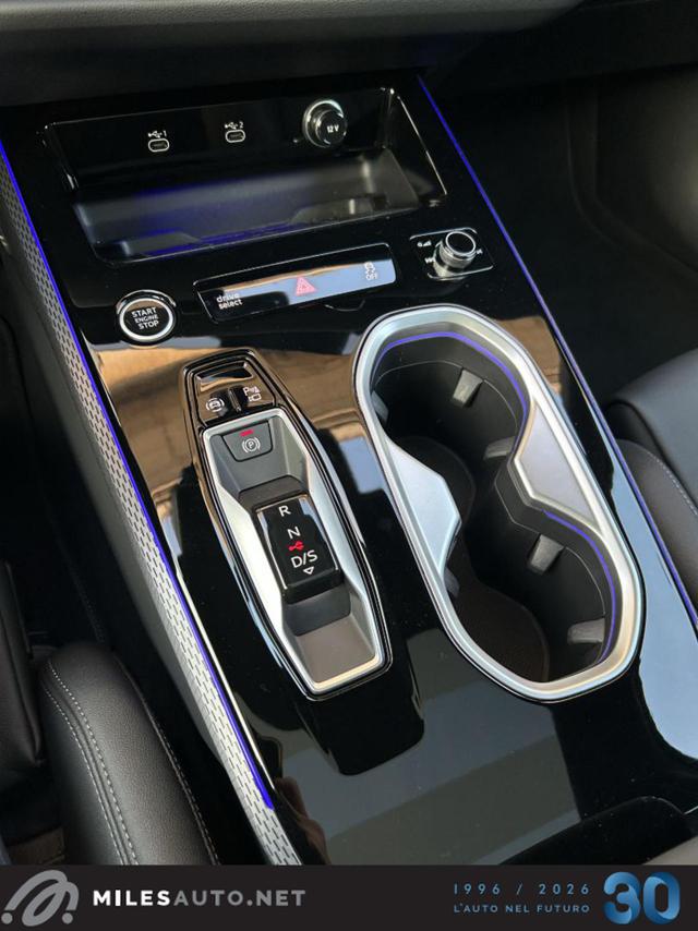 AUDI A6 AVANT 40 TDI 2XSLINE PANO MATRIX - foto 34
