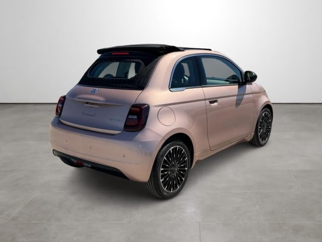 FIAT 500 CABRIO 1.0 HYBRID DOLCEVITA LA P - foto 4