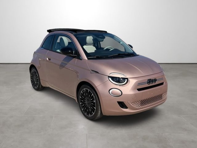 FIAT 500 CABRIO 1.0 HYBRID DOLCEVITA LA P - foto 3