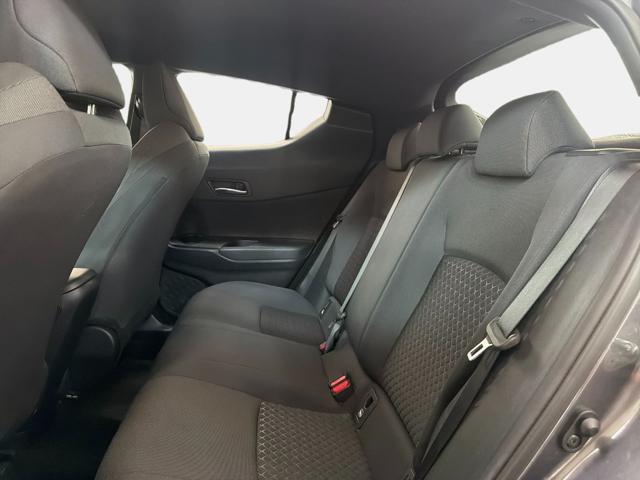 TOYOTA C-HR 1.8 HYBRID E-CVT BUSINESS - foto 13