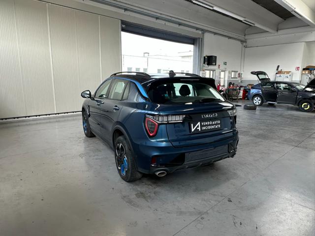 LYNK & CO 01 HEV - foto 5