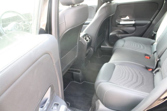 MERCEDES-BENZ GLA 180 AUTOMATIC PROGRESSIVE ADVANCED - foto 10