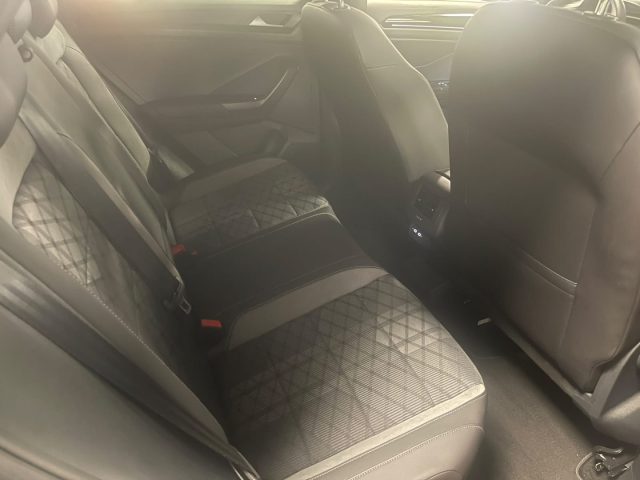 VOLKSWAGEN T-ROC 1.0 TSI R-LINE LED VIDEO - foto 8