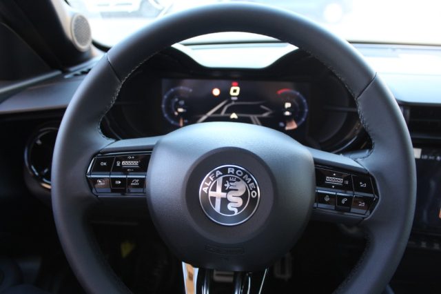 ALFA ROMEO JUNIOR 1.2 145 CV HYBRID EDCT6 -KM0 - foto 16
