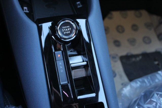 ALFA ROMEO JUNIOR 1.2 145 CV HYBRID EDCT6 -KM0 - foto 19