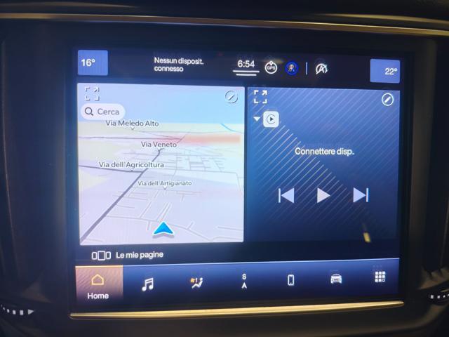 MASERATI LEVANTE 2022 HYBRID 4X4 DA 330 CV TETTO  - foto 17