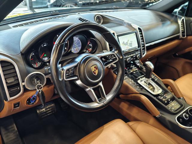 PORSCHE CAYENNE 3.0 DIESEL PLATINUM EDITION TETT - foto 9