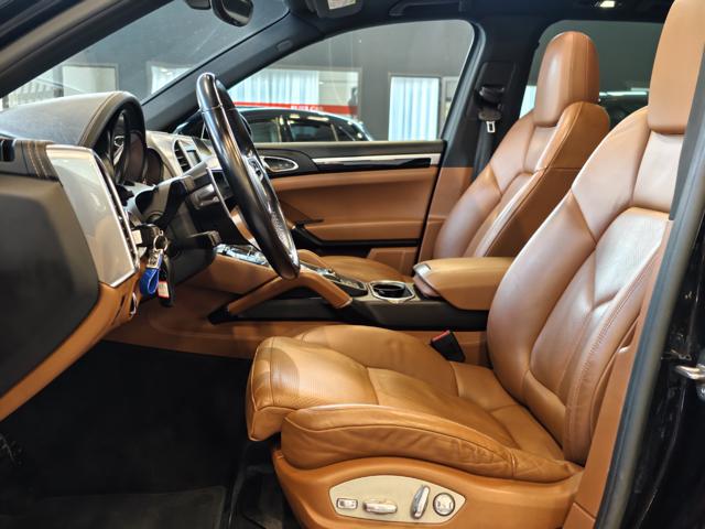 PORSCHE CAYENNE 3.0 DIESEL PLATINUM EDITION TETT - foto 10