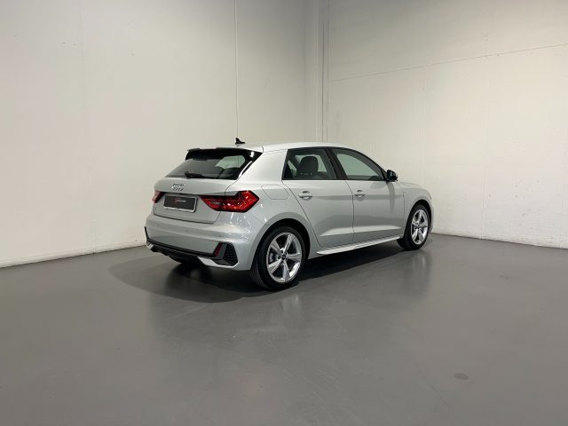 AUDI A1 SPORTBACK 30 TFSI S-TRONIC S-LIN - foto 2