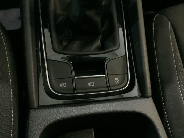 SKODA KAROQ 1.5 TSI ACT EXECUTIVE - foto 23