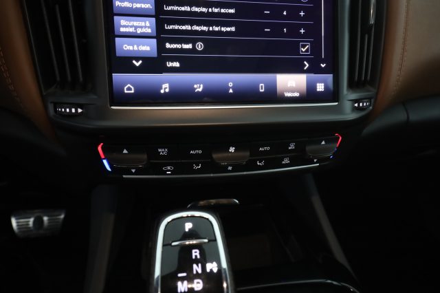 MASERATI LEVANTE LEVANTE 330 CV MHEV AWD GT - foto 13