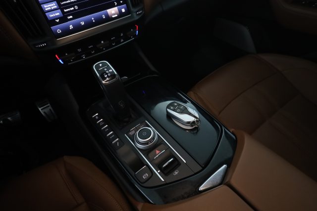MASERATI LEVANTE LEVANTE 330 CV MHEV AWD GT - foto 14
