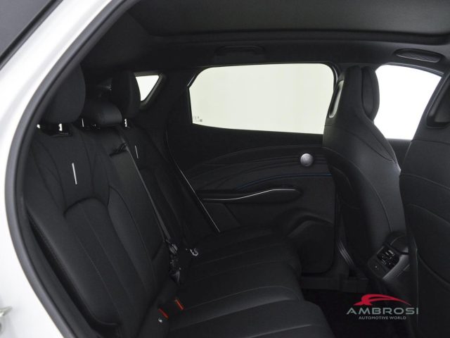OMODA 7 SHS-P PHEV 1.5TGDI PREMIUM - foto 11