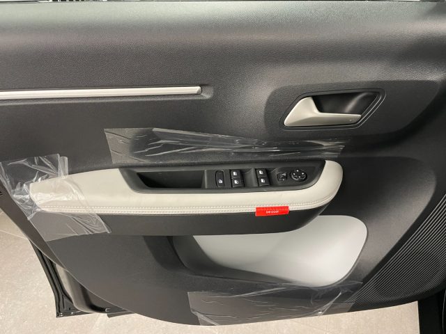CITROEN C3 1.2 PURE TECH 100 CV MAX KM0 MY2 - foto 26