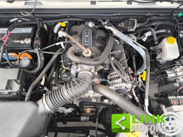 JEEP WRANGLER 3 PORTE 3.8 V6 JK RUBICON - foto 15